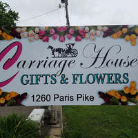 Carriage House Gifts & Flowers